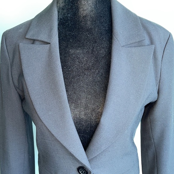Talula Babaton blazer jacket. - Picture 4 of 7